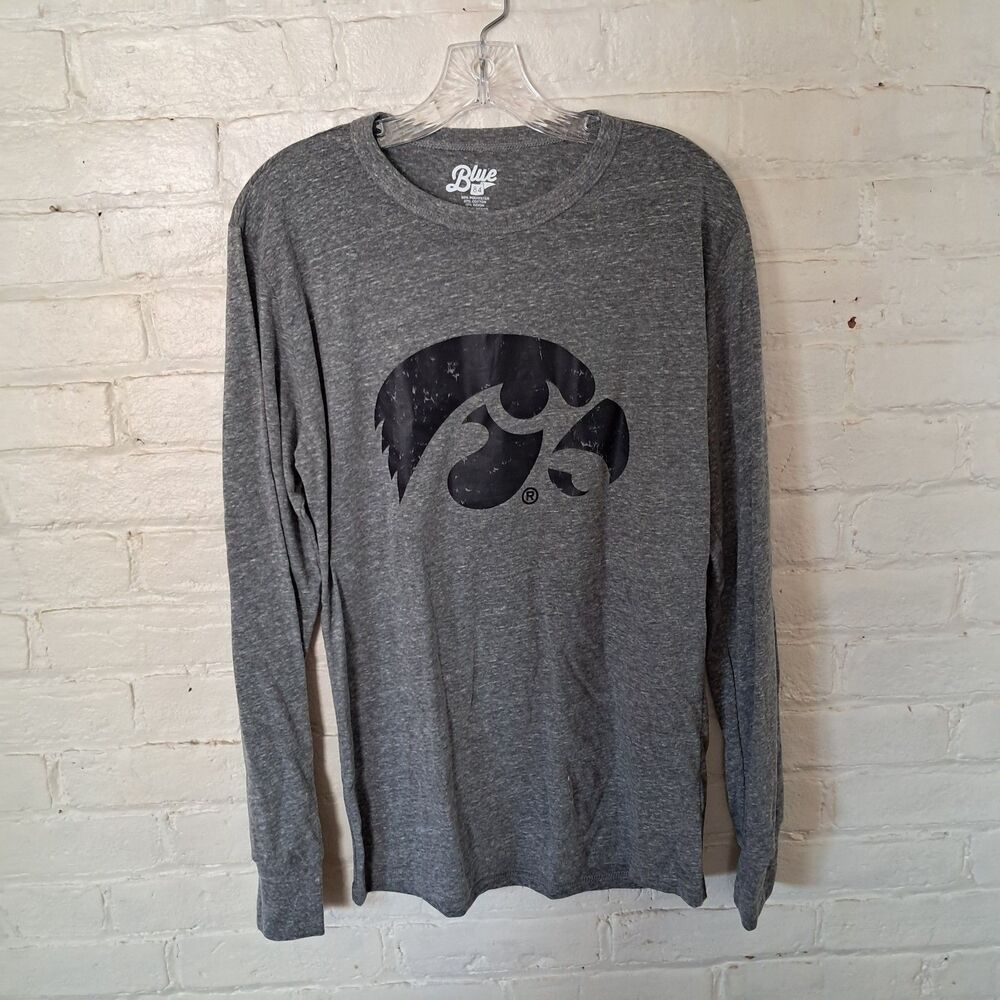 Iowa Hawkeyes Heather Grey Long-Sleeve Unisex Tshirt Size Small New w/o Tags